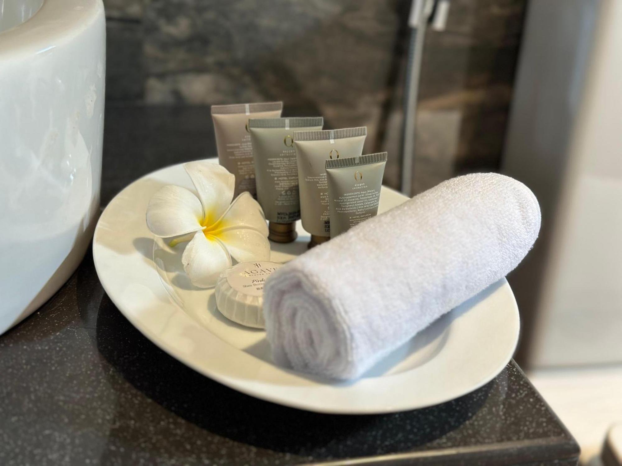 Cocos Polhena Hotel มาตารา ภายนอก รูปภาพ