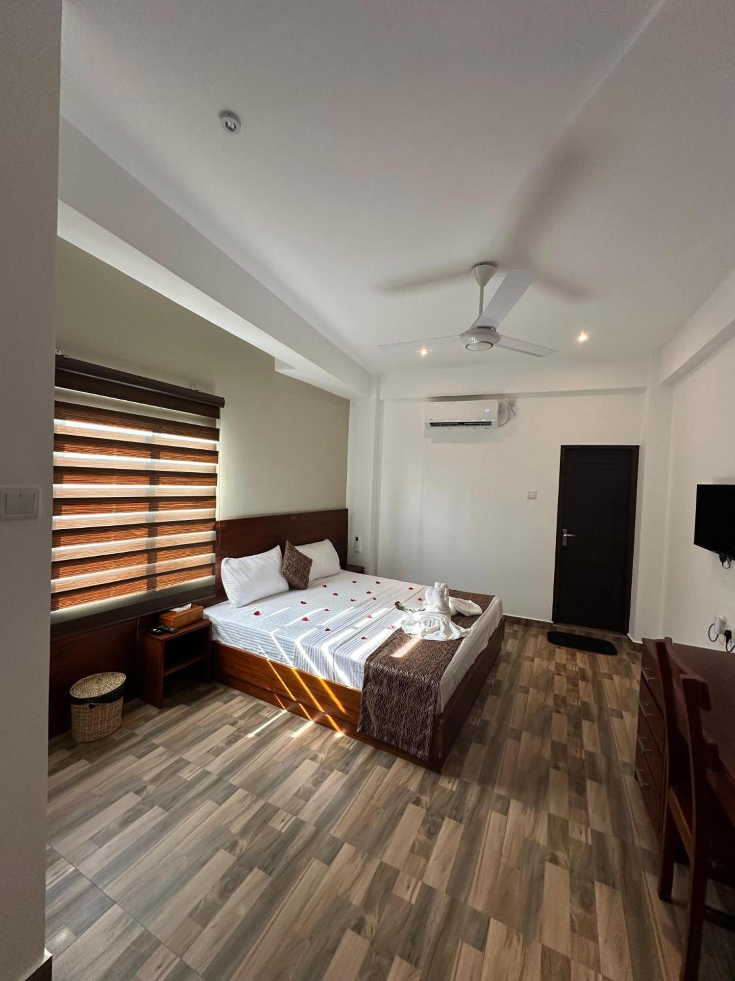 Cocos Polhena Hotel มาตารา ภายนอก รูปภาพ