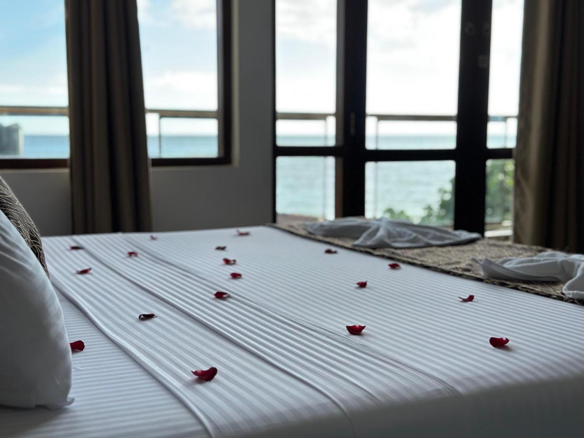 Cocos Polhena Hotel มาตารา ภายนอก รูปภาพ